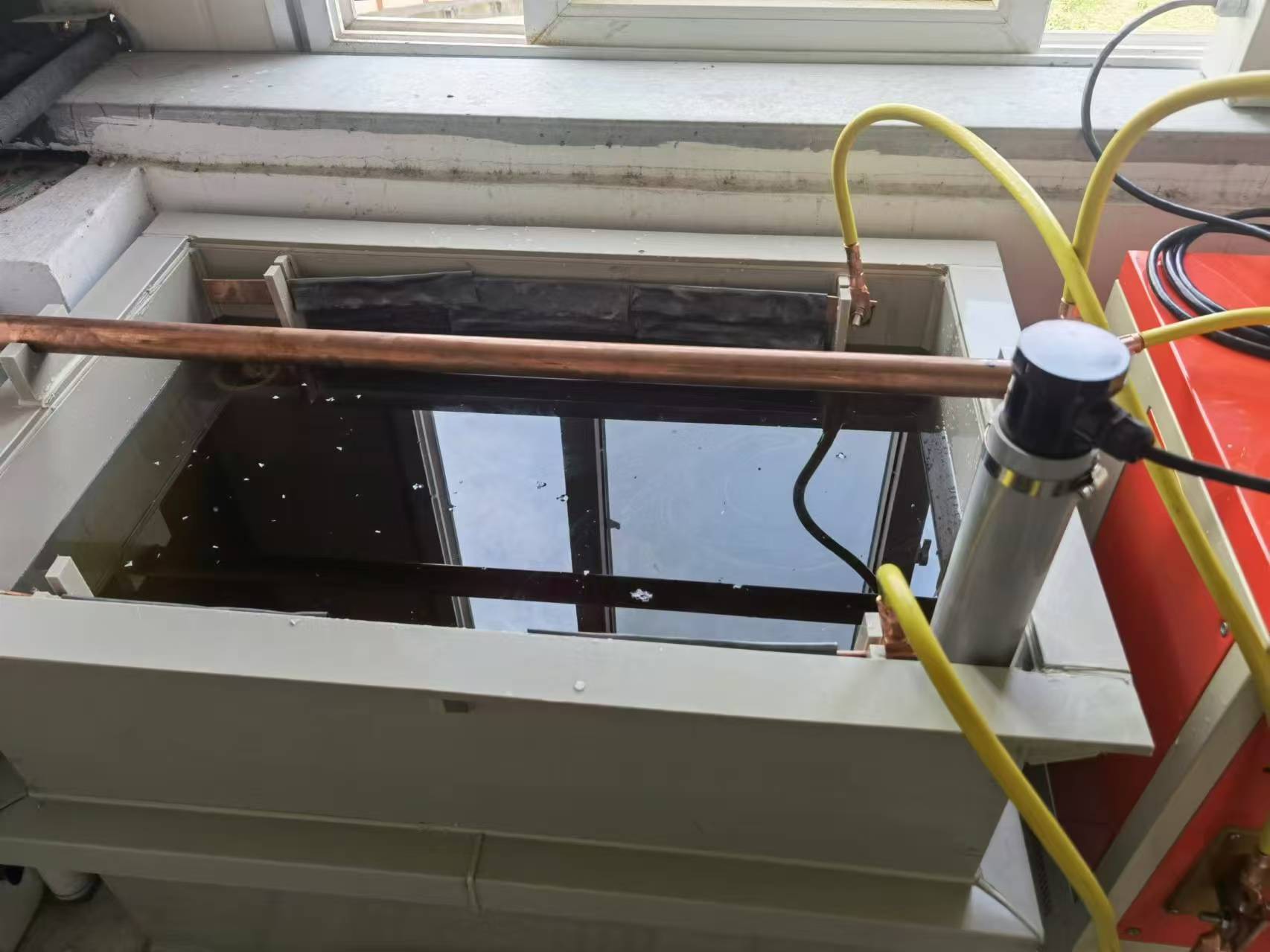 常熟电解抛光设备安装现场